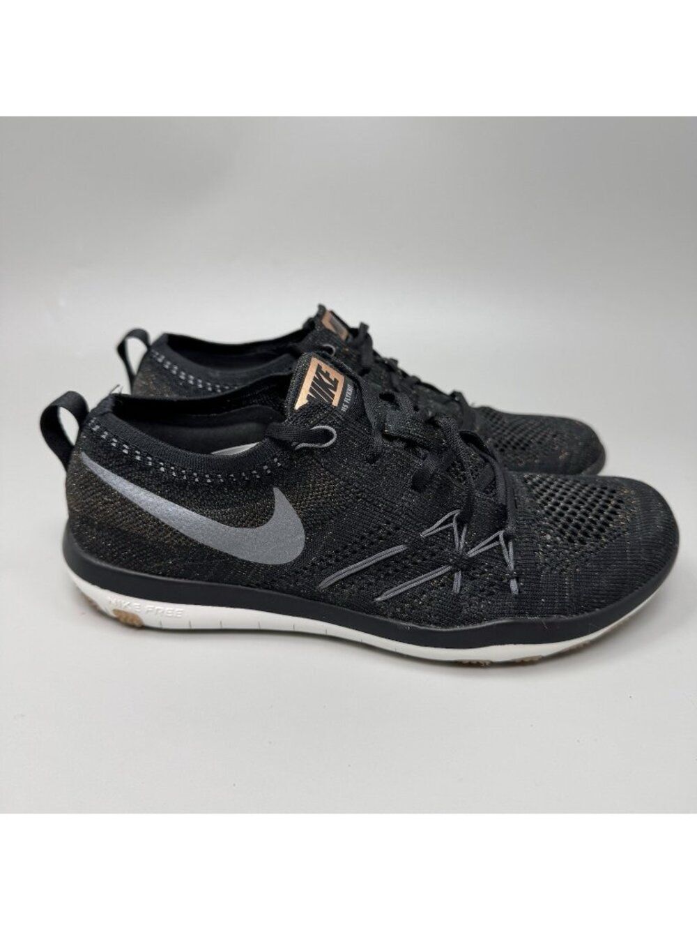 Nike Free TR Focus Flyknit Running Shoes Womens 7 Black Sneakers 844817-002